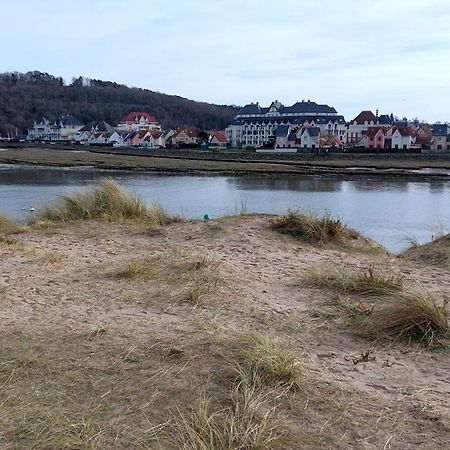 Apartamento Les 3 Mouettes A Cabourg - Cote Normande Exterior foto