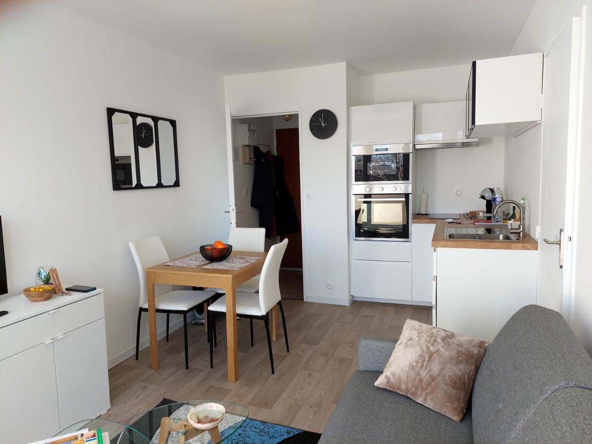 Apartamento Les 3 Mouettes A Cabourg - Cote Normande Exterior foto